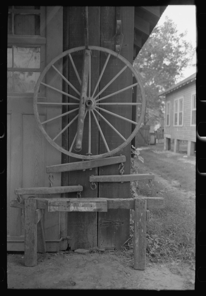 Display front smith's shop, Abbeville